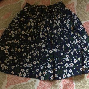 FLOWER SKIRT